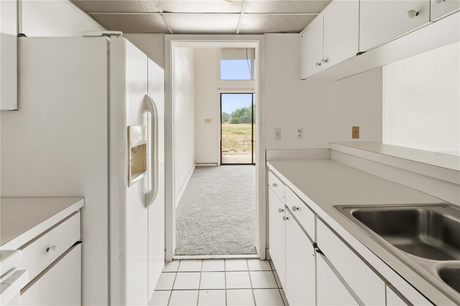 P4937193 Property Photo