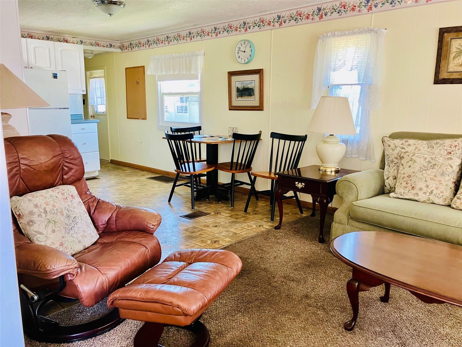 D6145067 Property Photo