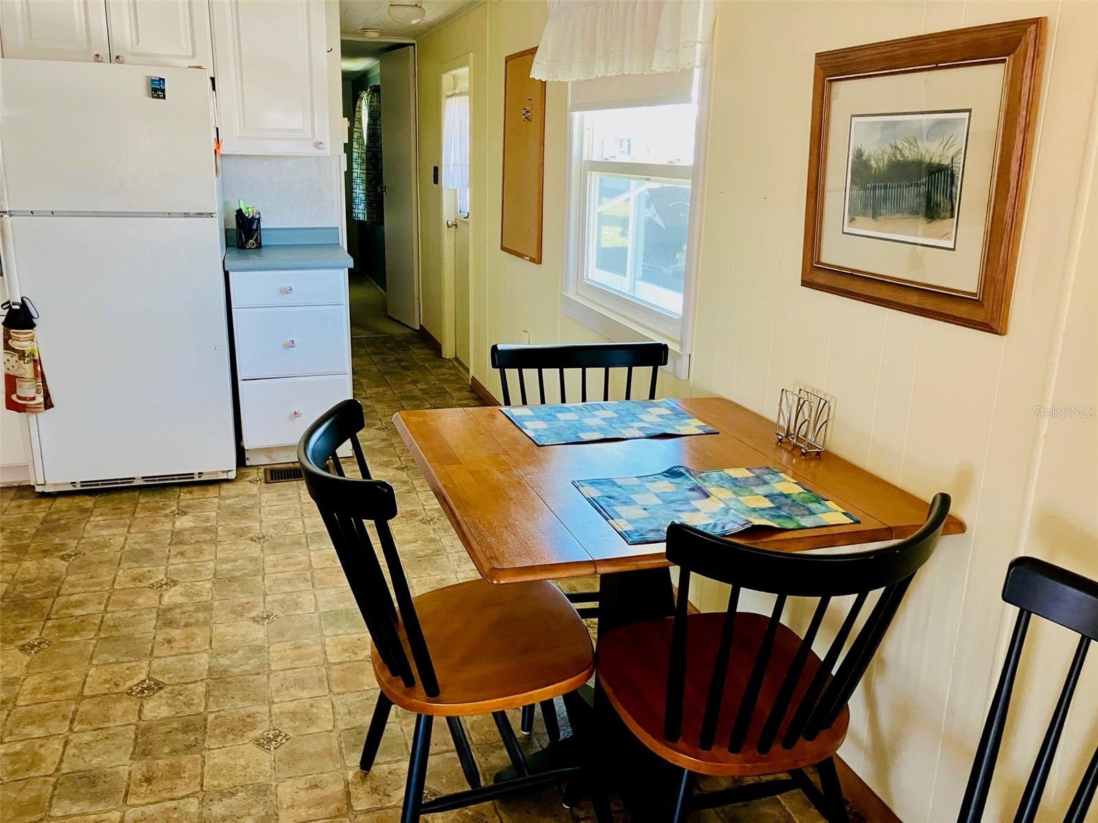 D6145067 Property Photo