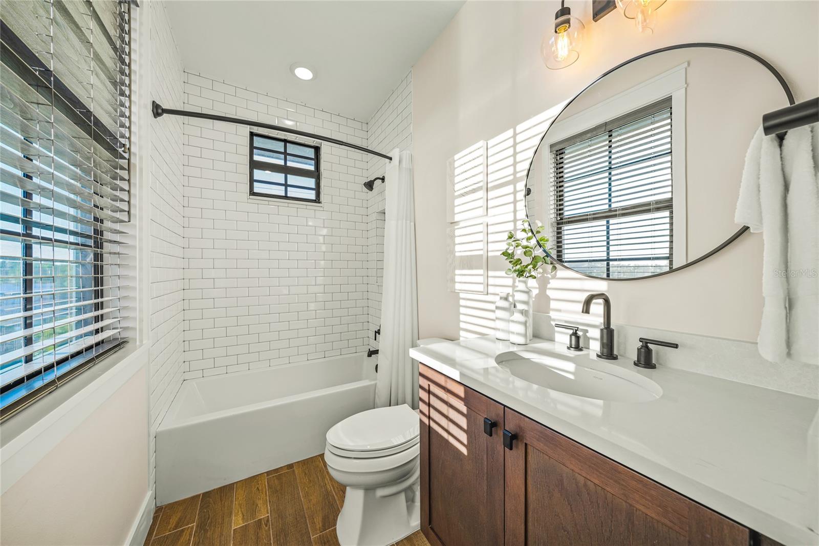 A4674217 Property Photo