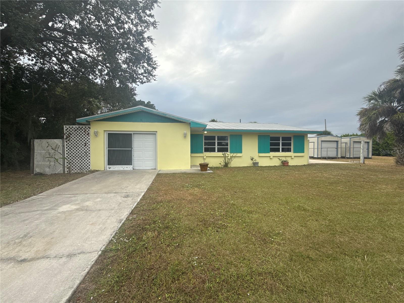 TB8454008 Property Photo