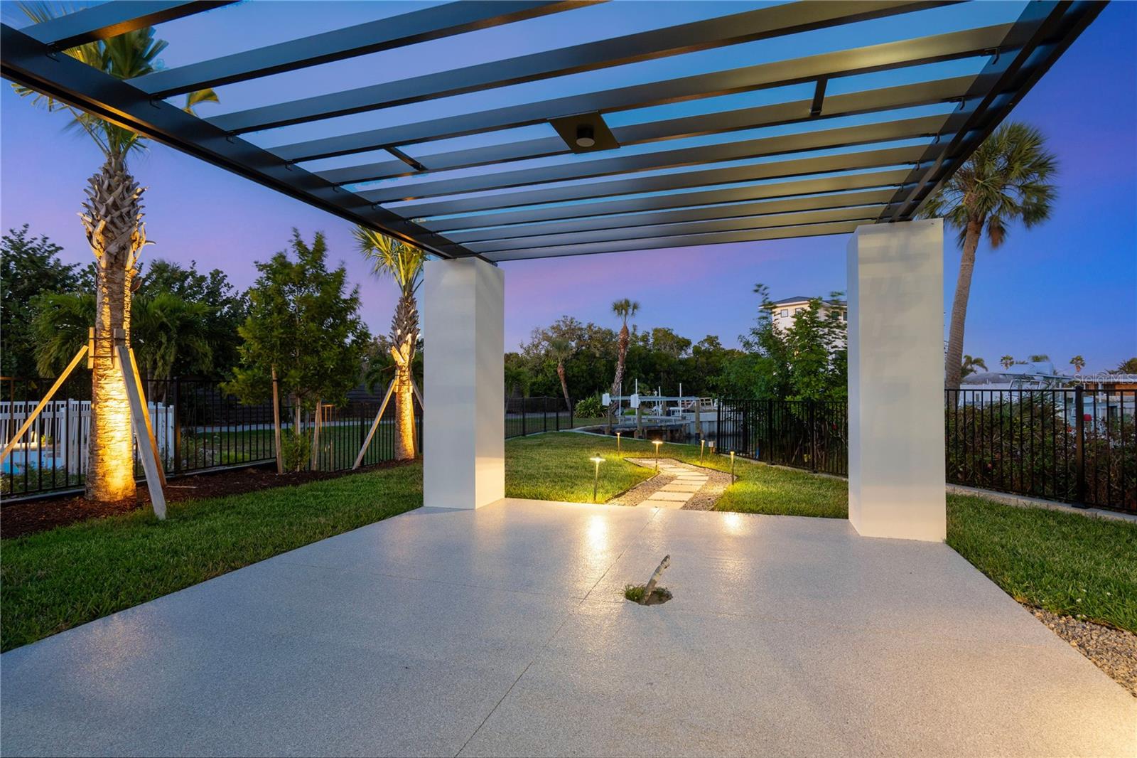 A4674266 Property Photo