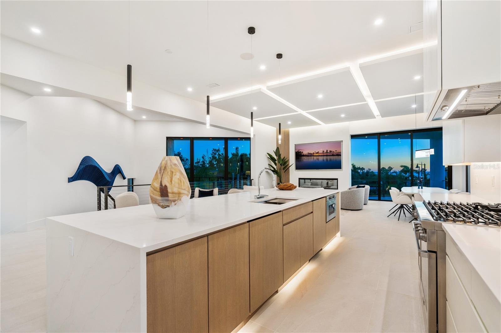 A4674266 Property Photo