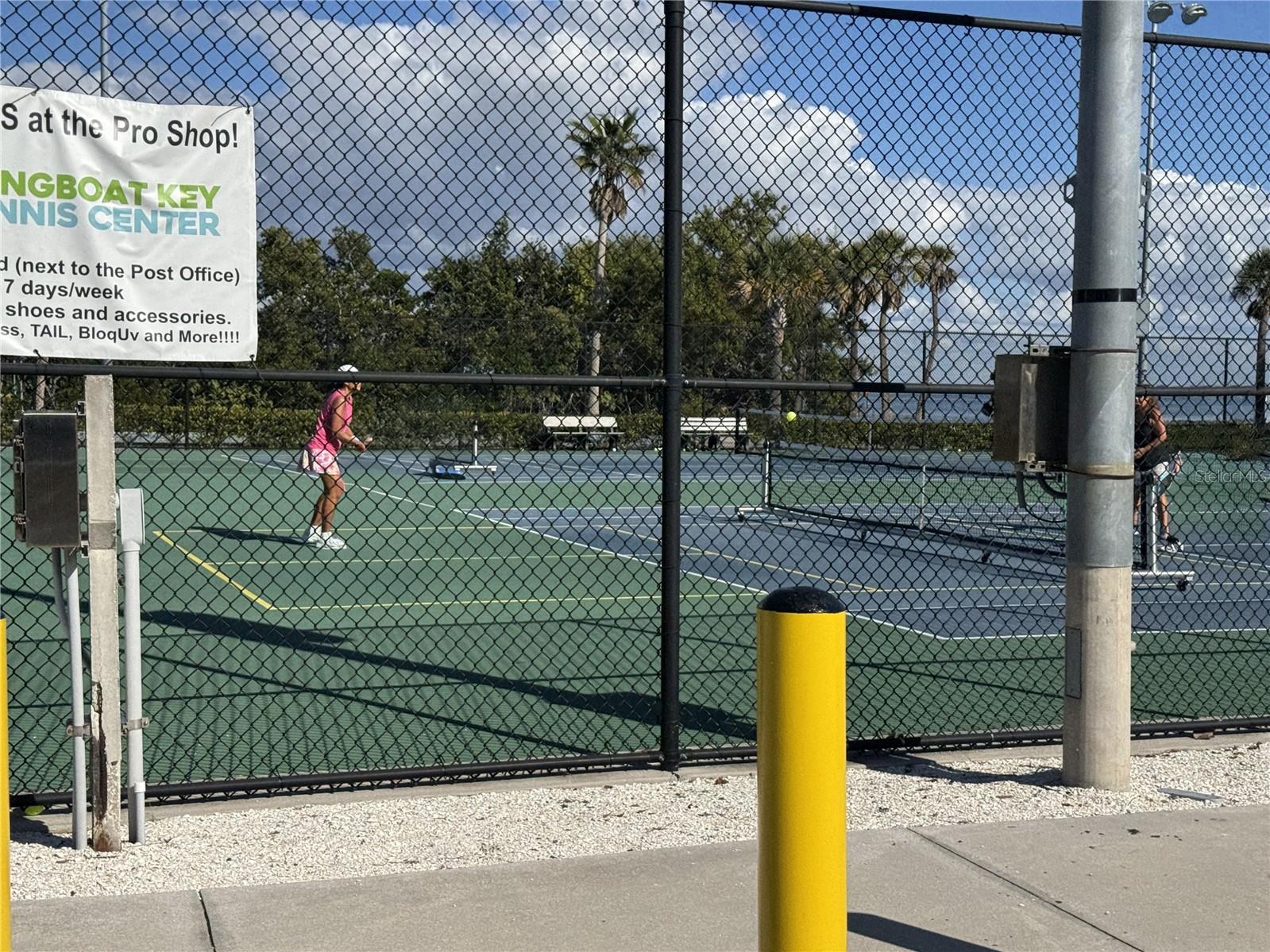 A4674266 Property Photo