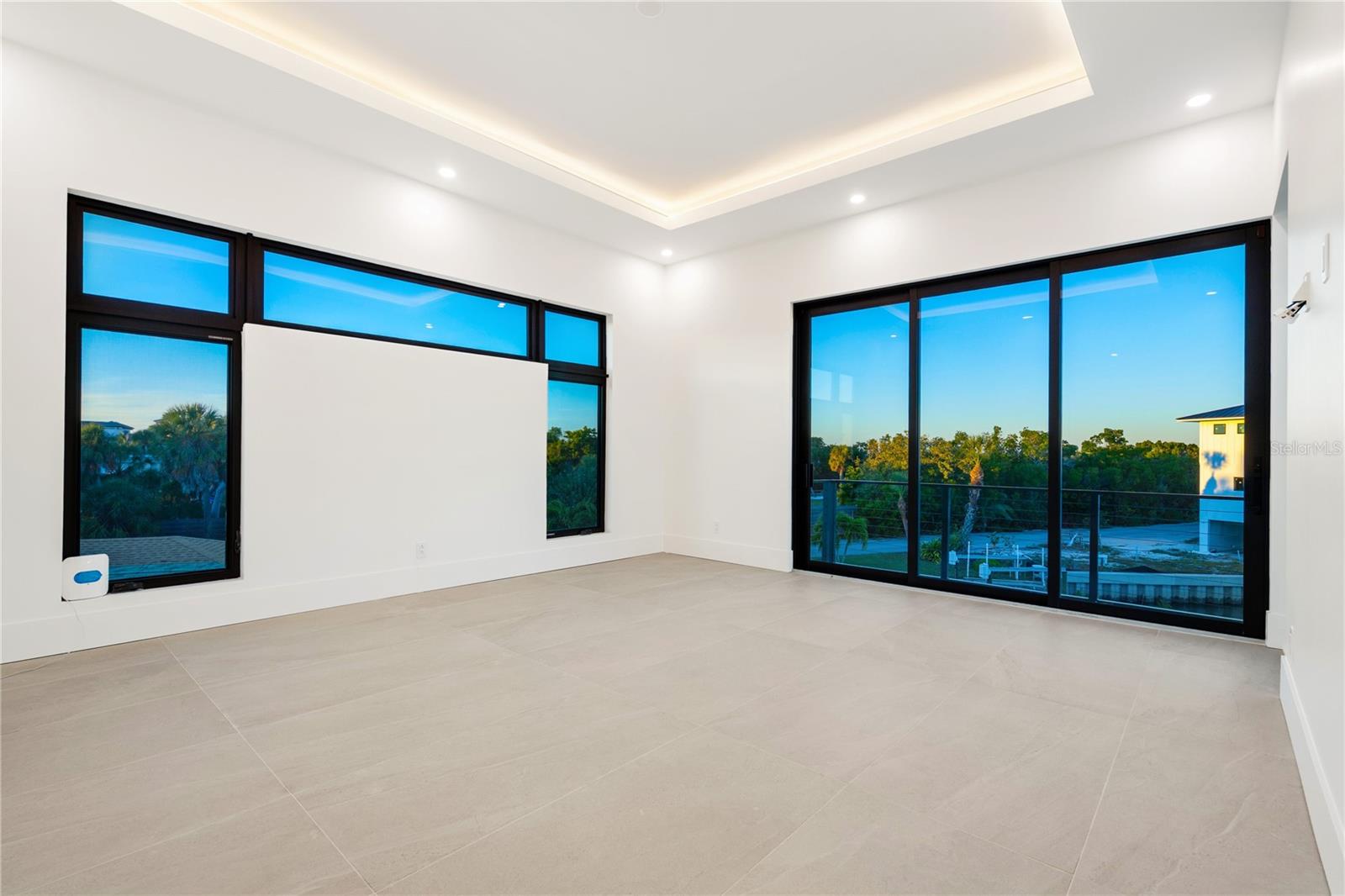 A4674266 Property Photo