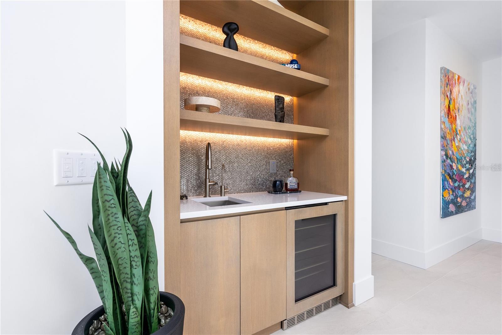 A4674266 Property Photo