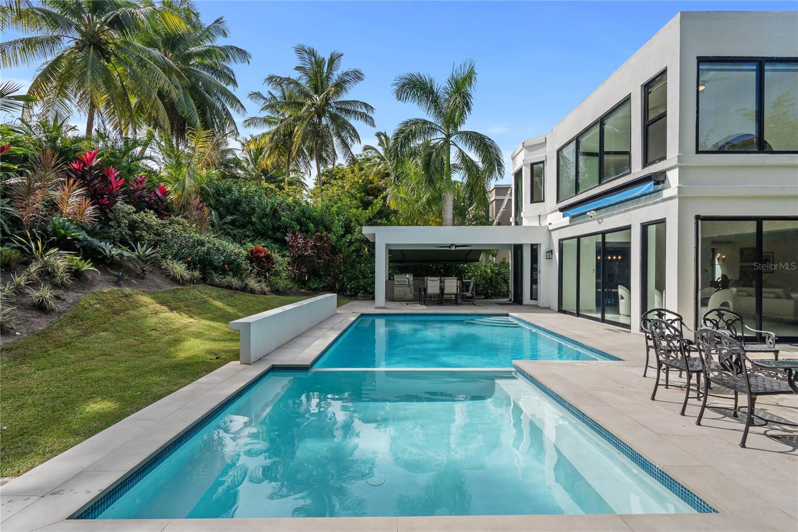 PR9117794 Property Photo