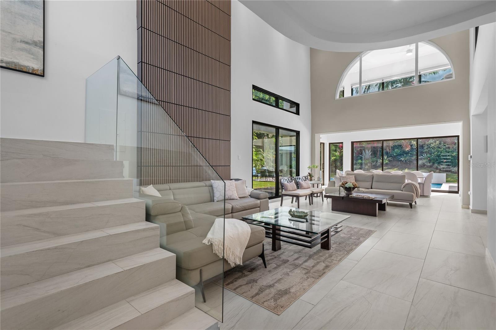 PR9117794 Property Photo