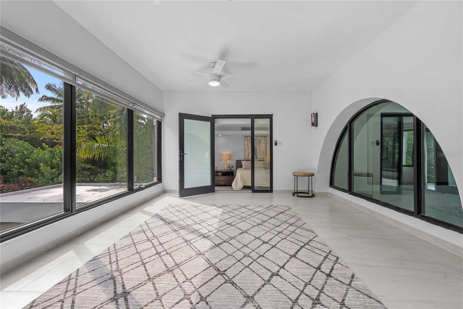 PR9117794 Property Photo