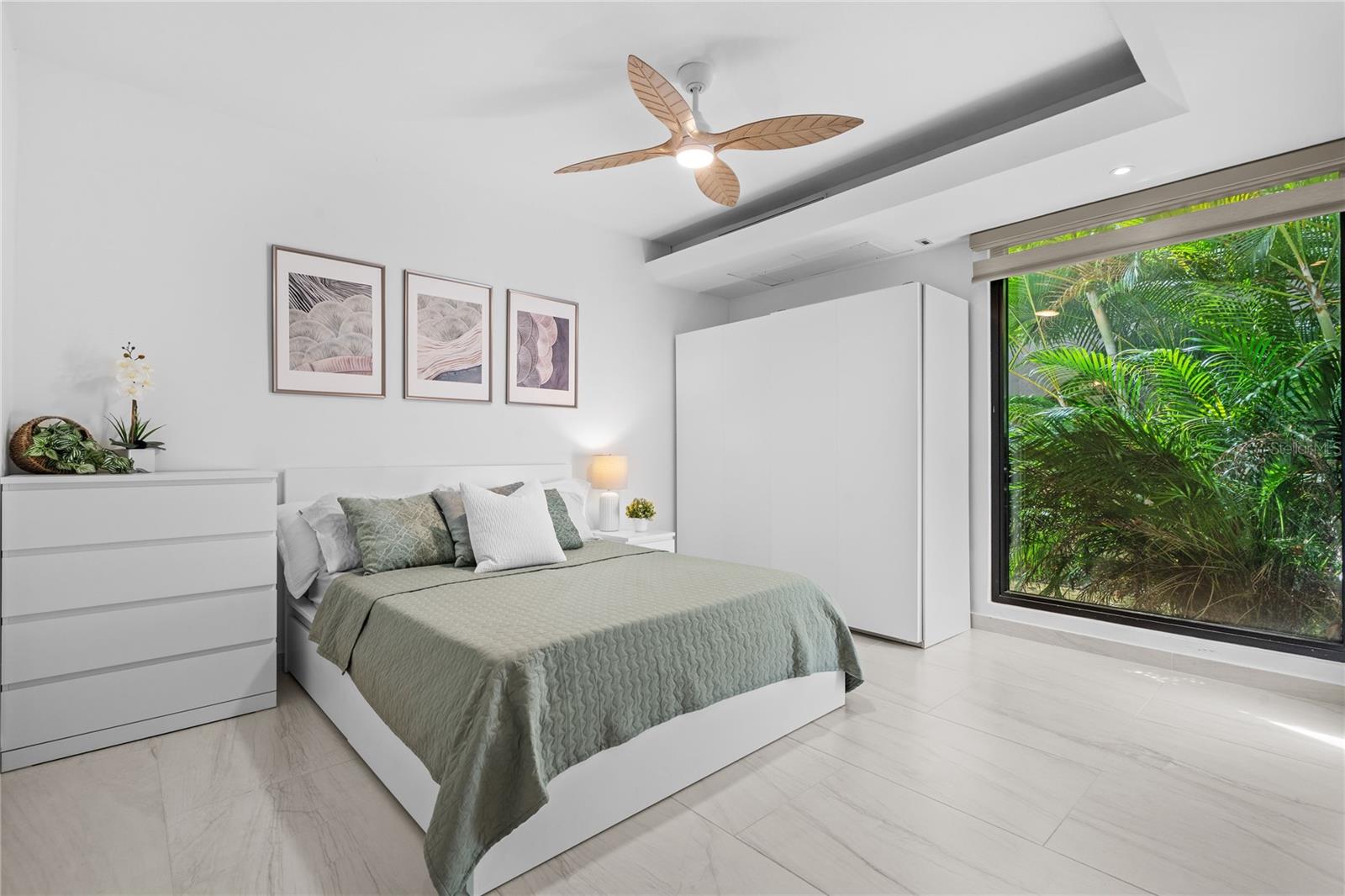 PR9117794 Property Photo