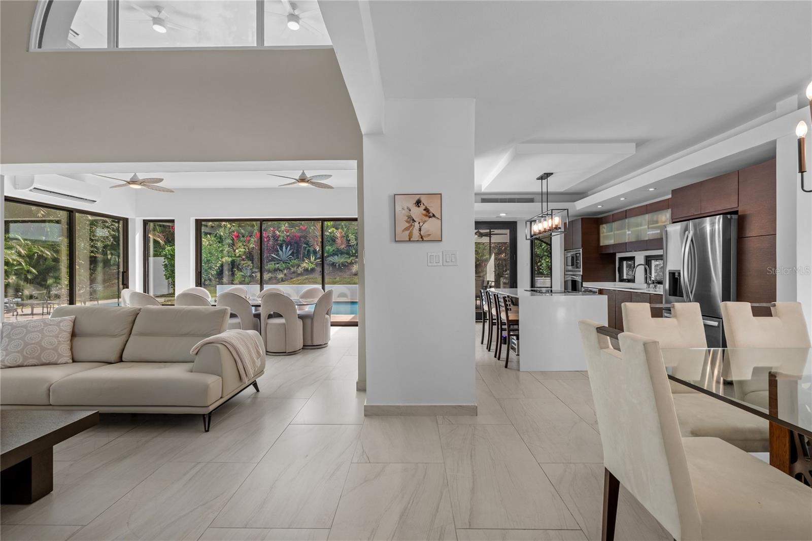 PR9117794 Property Photo