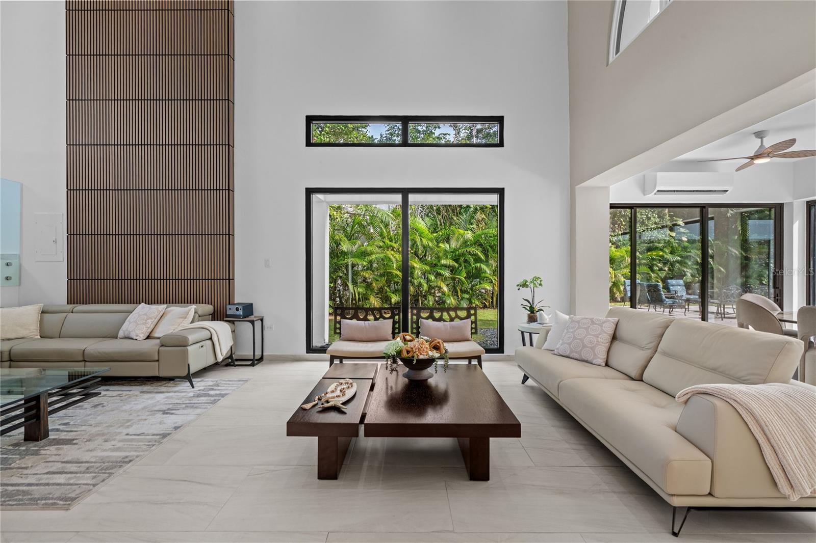 PR9117794 Property Photo