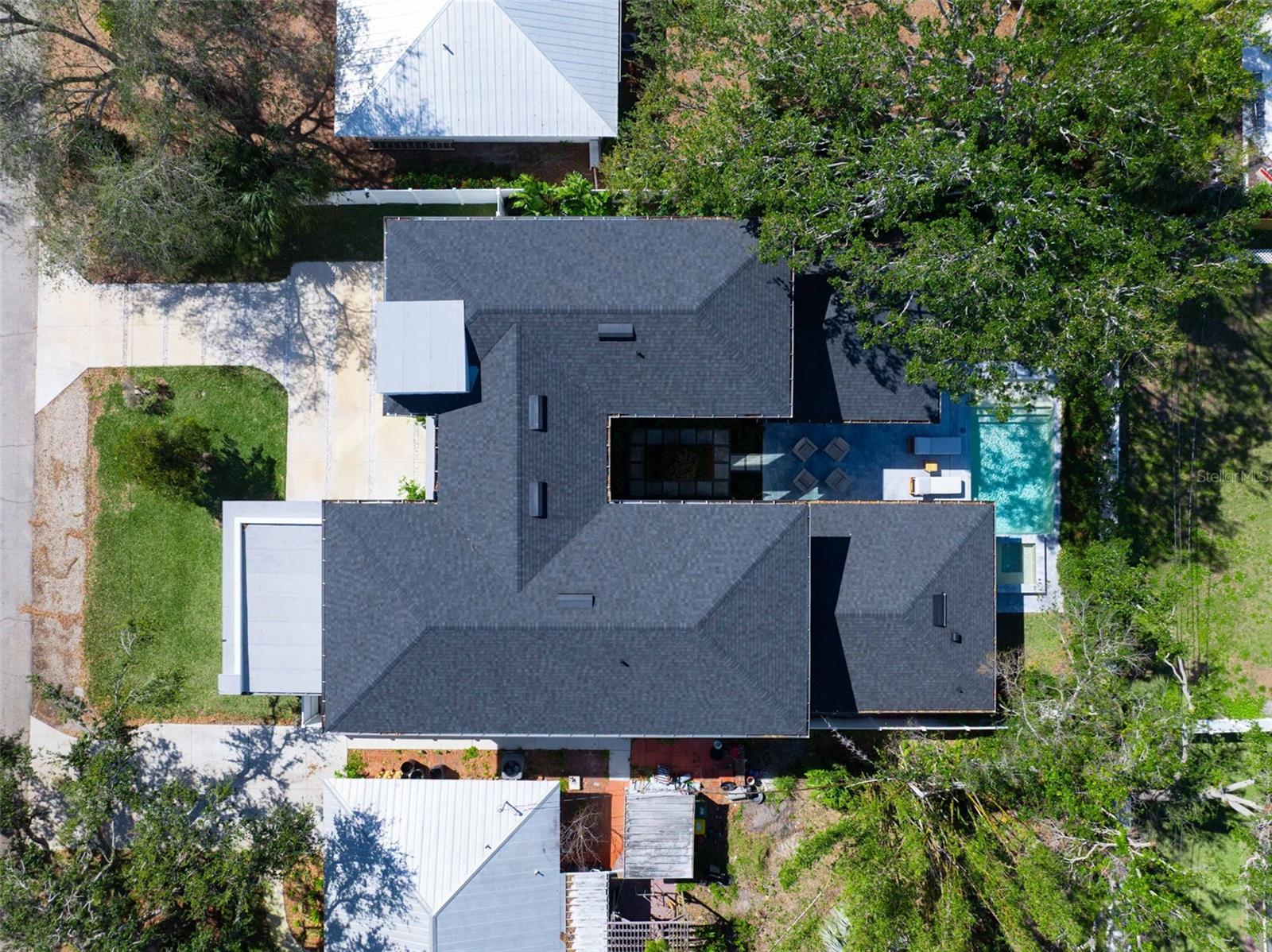 A4674289 Property Photo