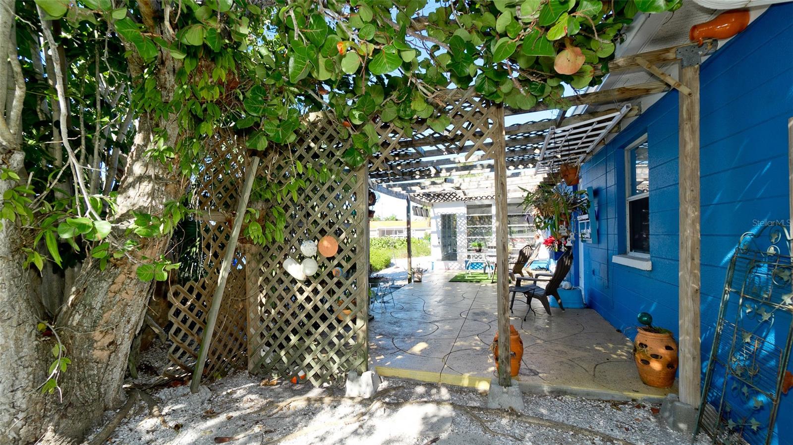 A4674316 Property Photo