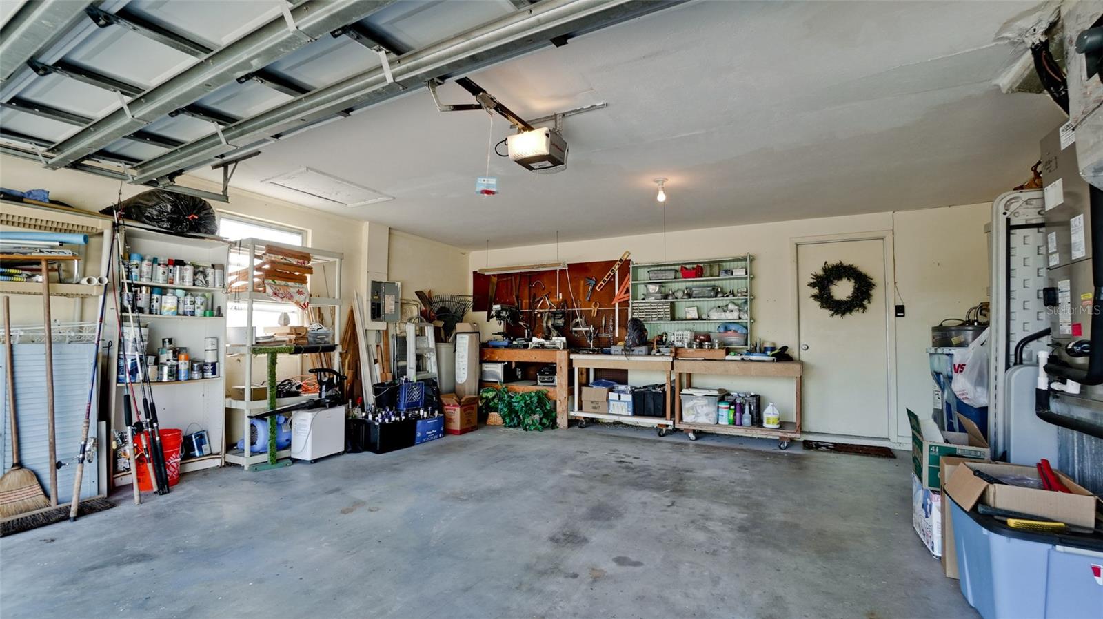 A4674316 Property Photo