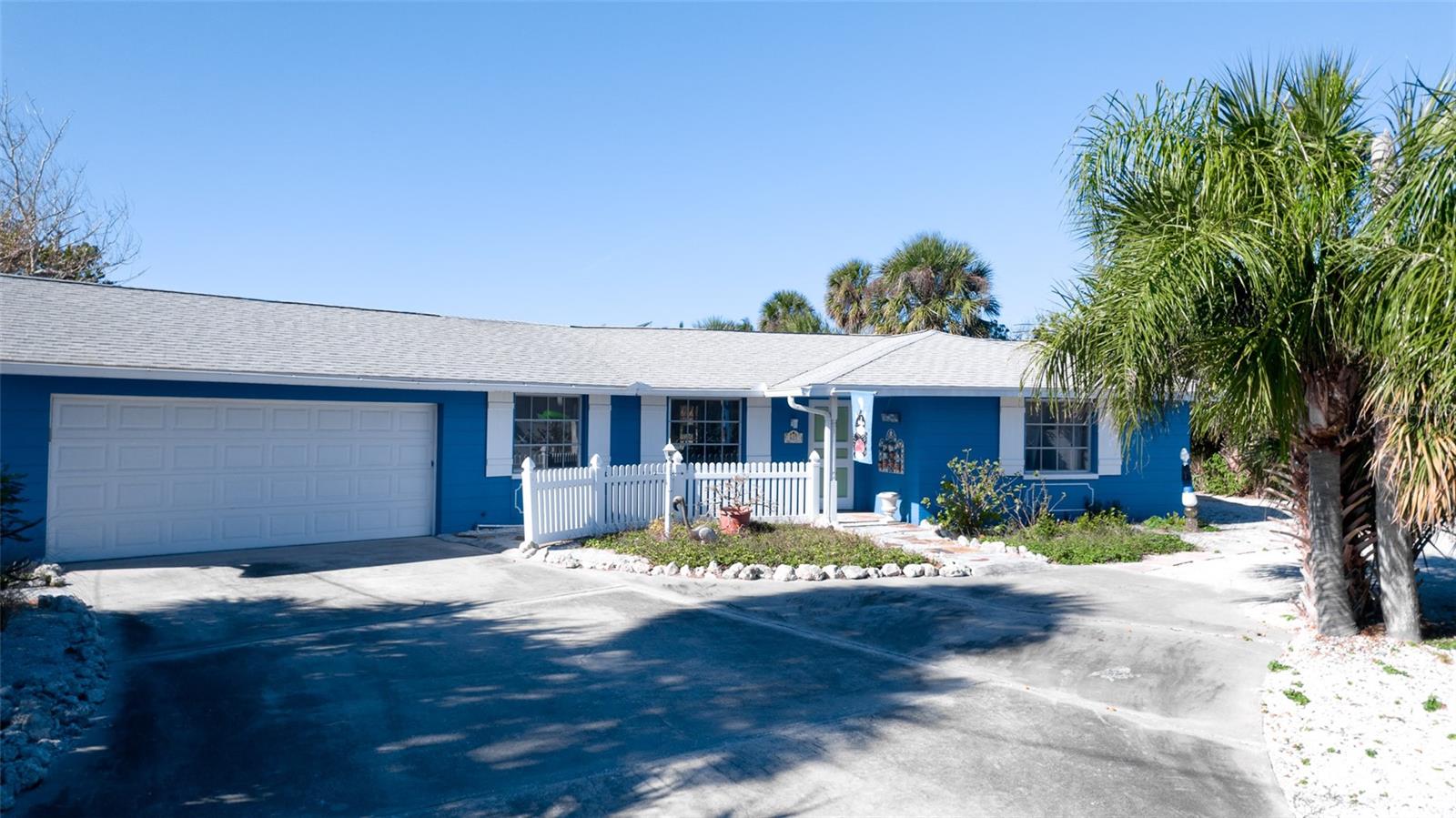 A4674316 Property Photo