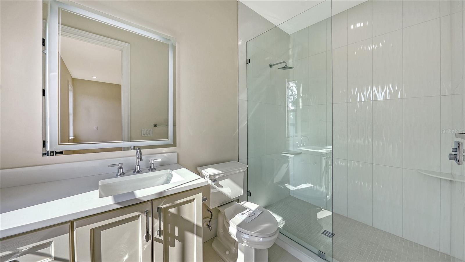 A4674326 Property Photo