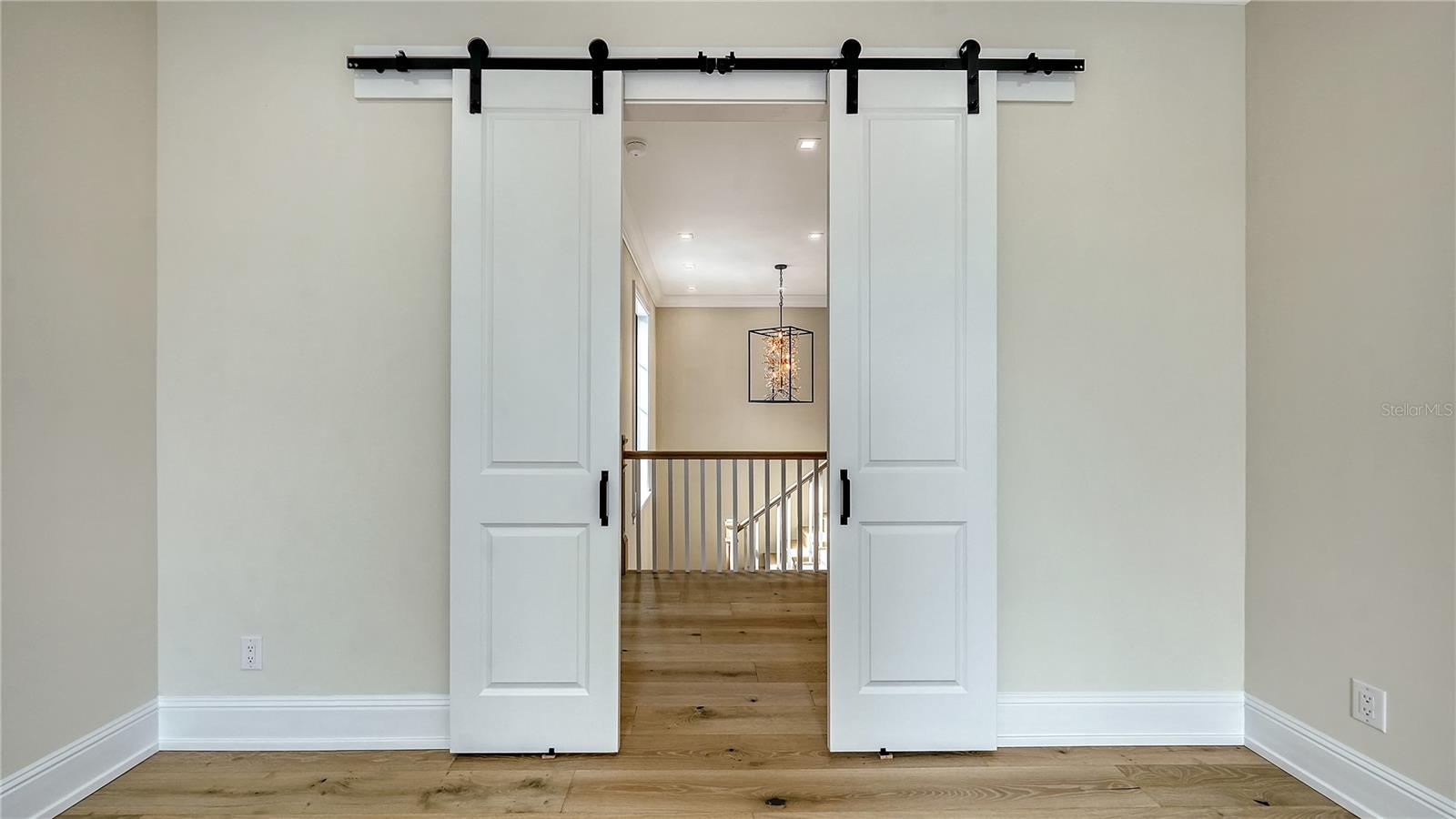 A4674326 Property Photo