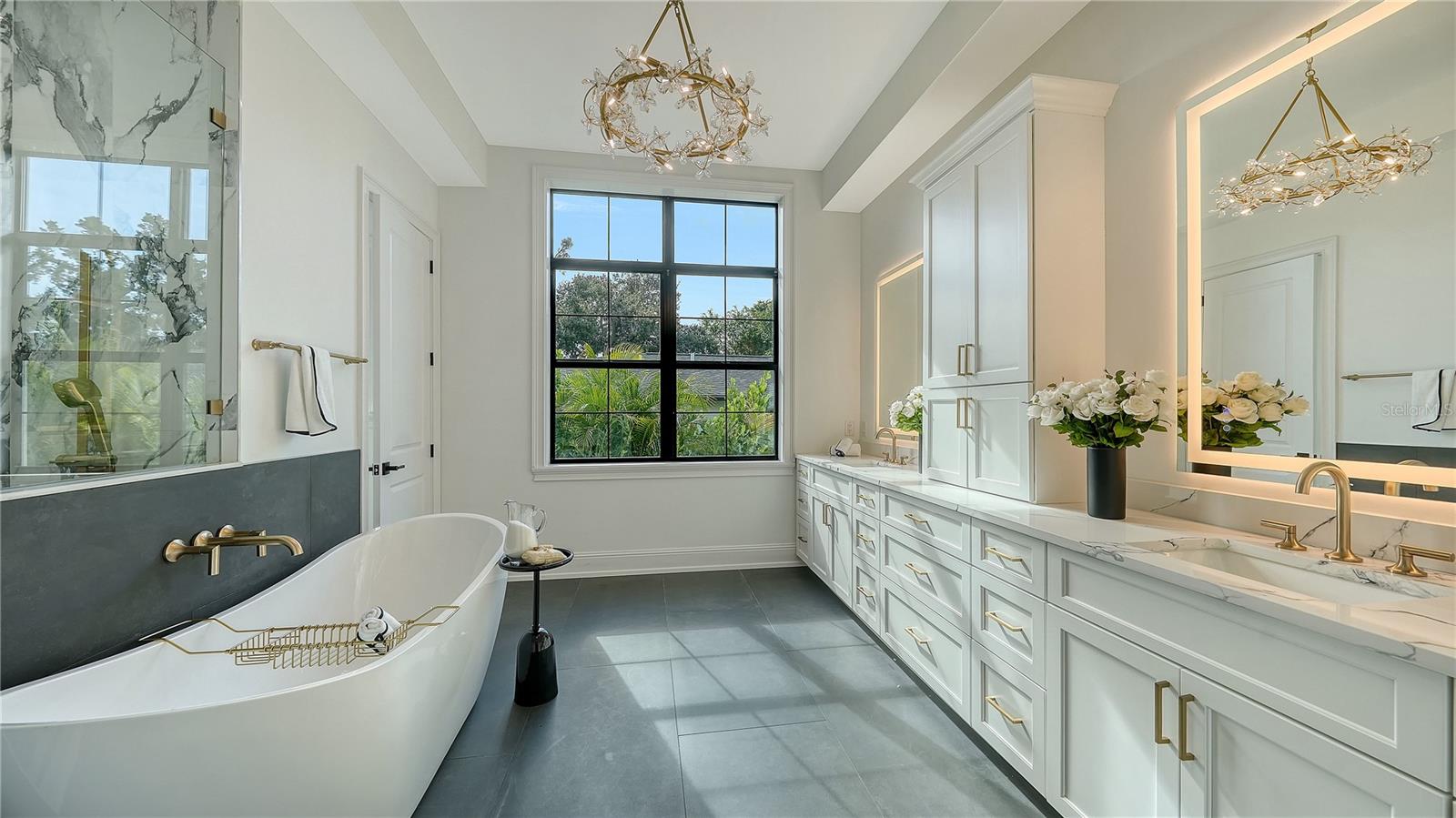 A4674326 Property Photo