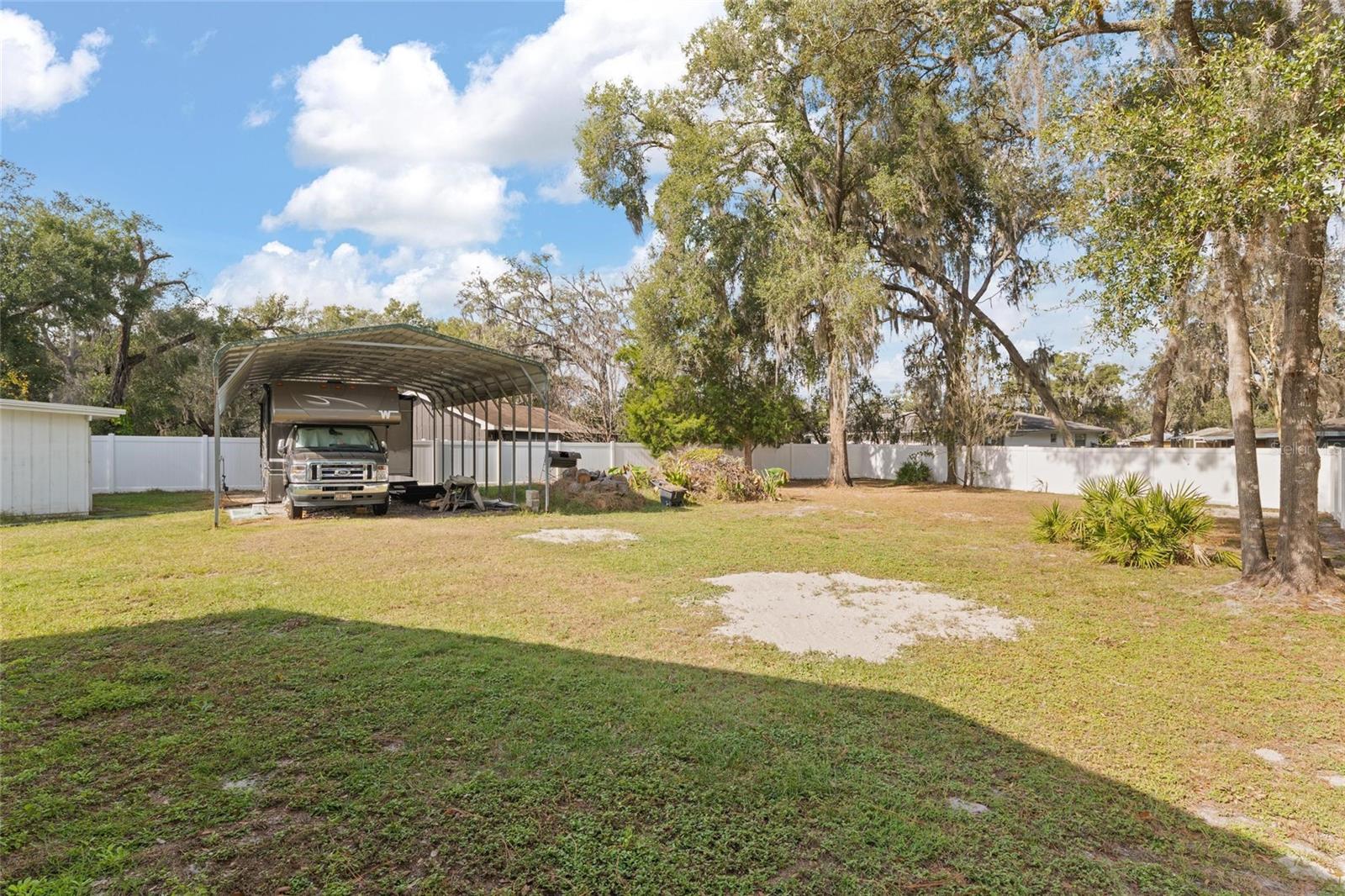 TB8454154 Property Photo