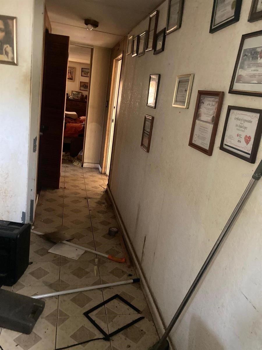 O6365497 Property Photo