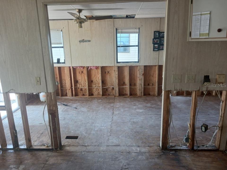 TB8454258 Property Photo