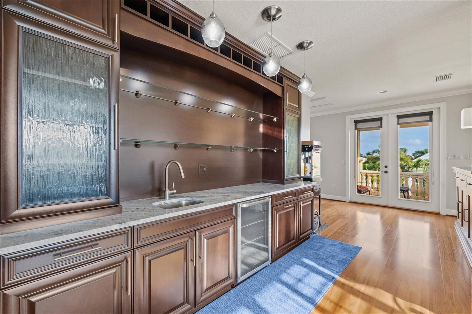 A4674410 Property Photo