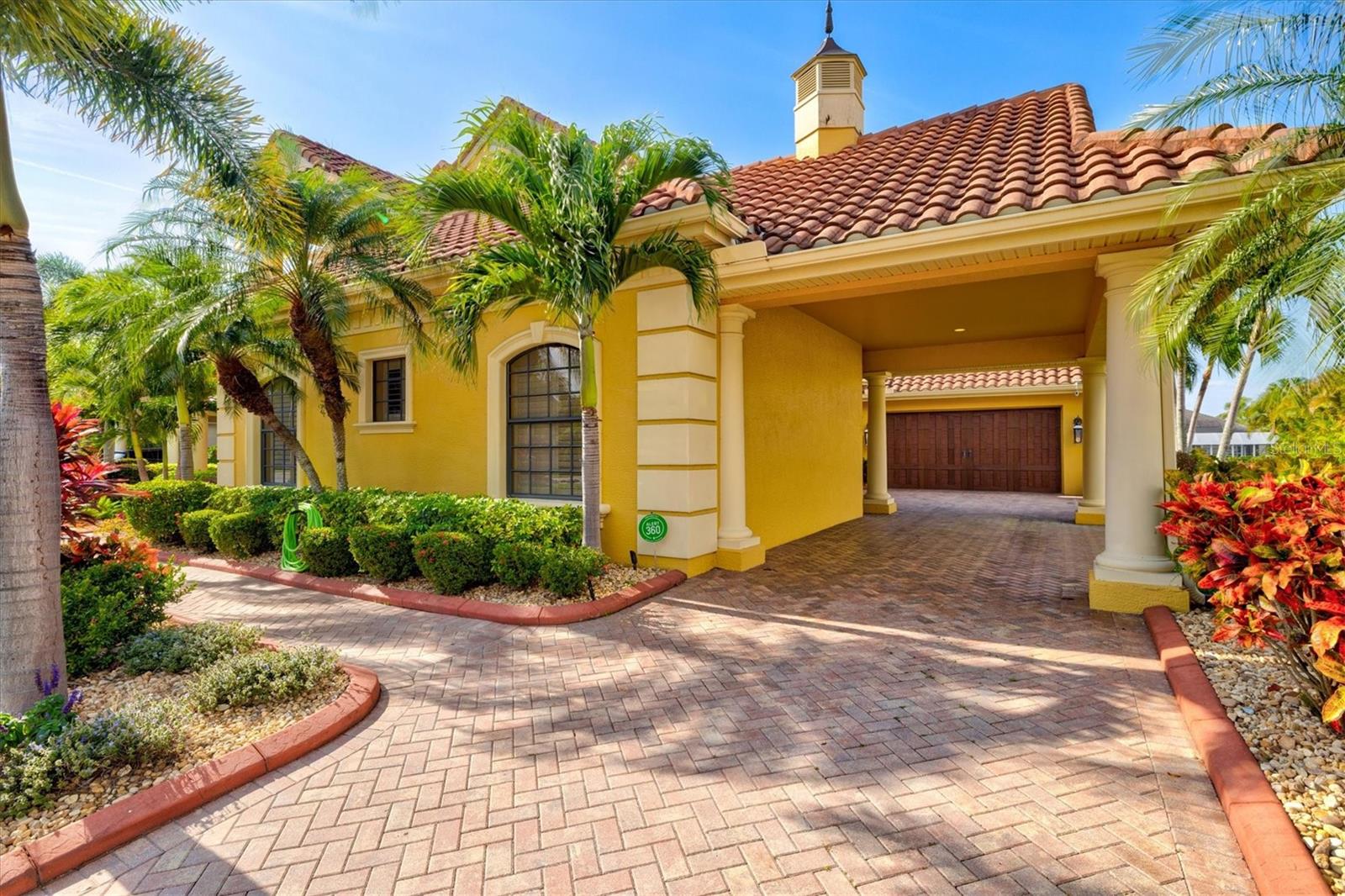 A4674410 Property Photo