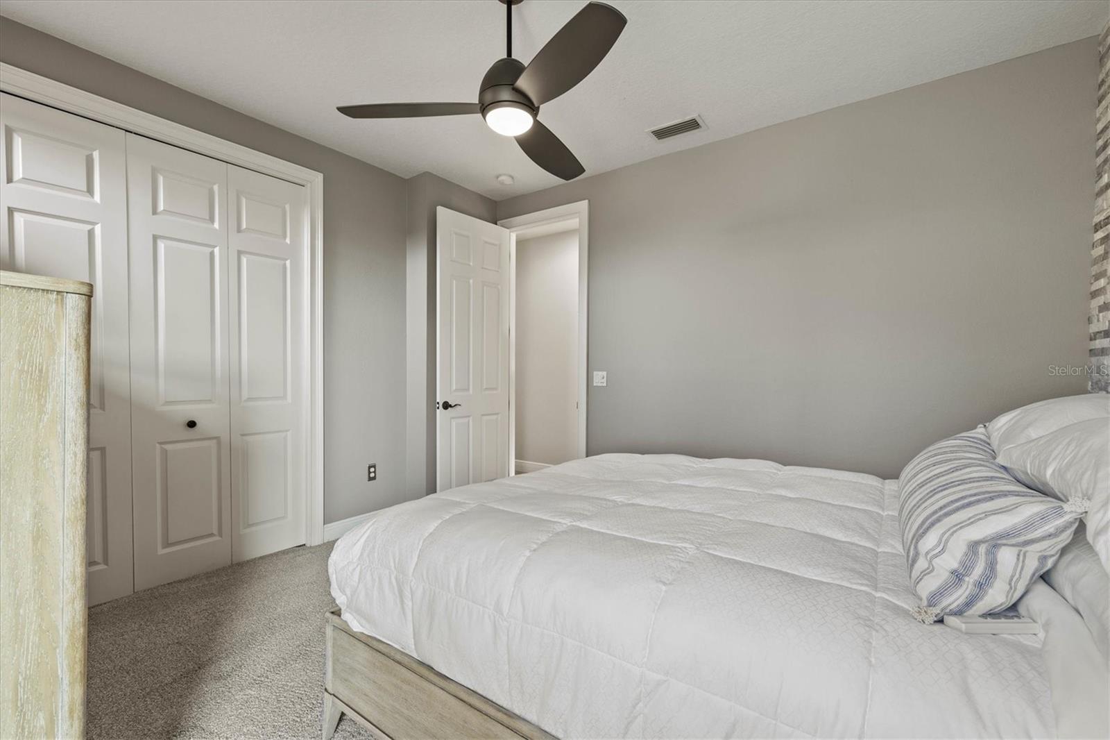 A4674410 Property Photo