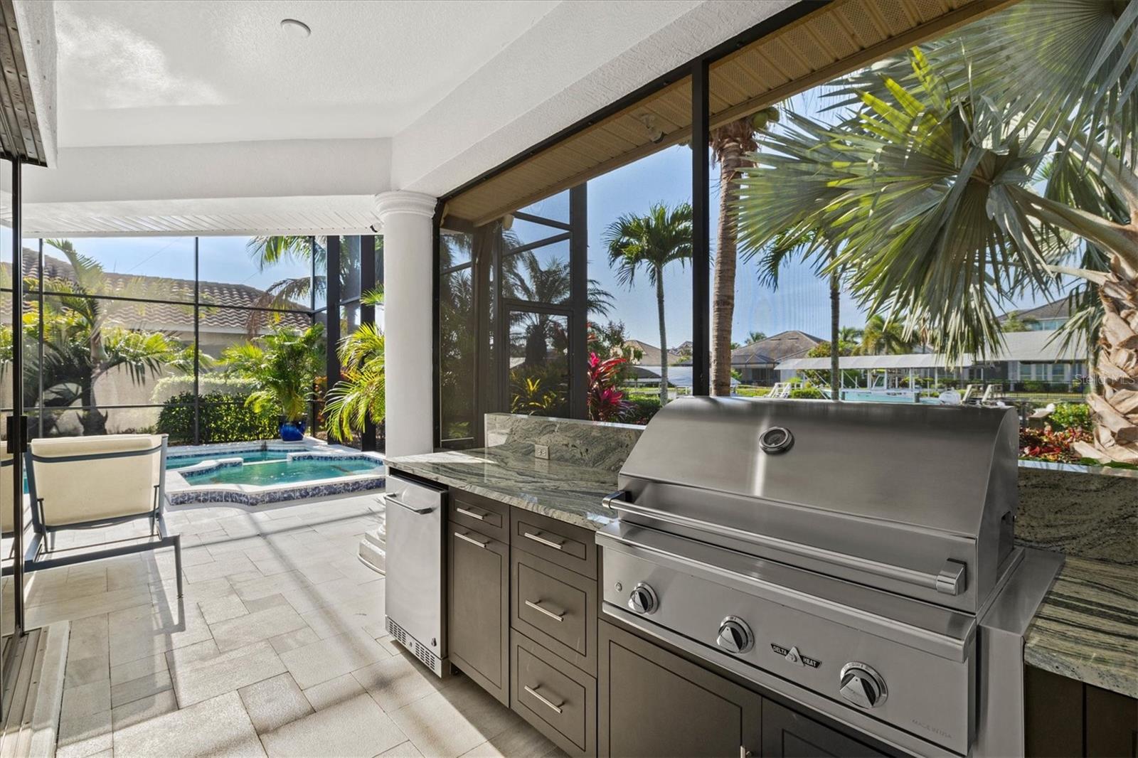 A4674410 Property Photo