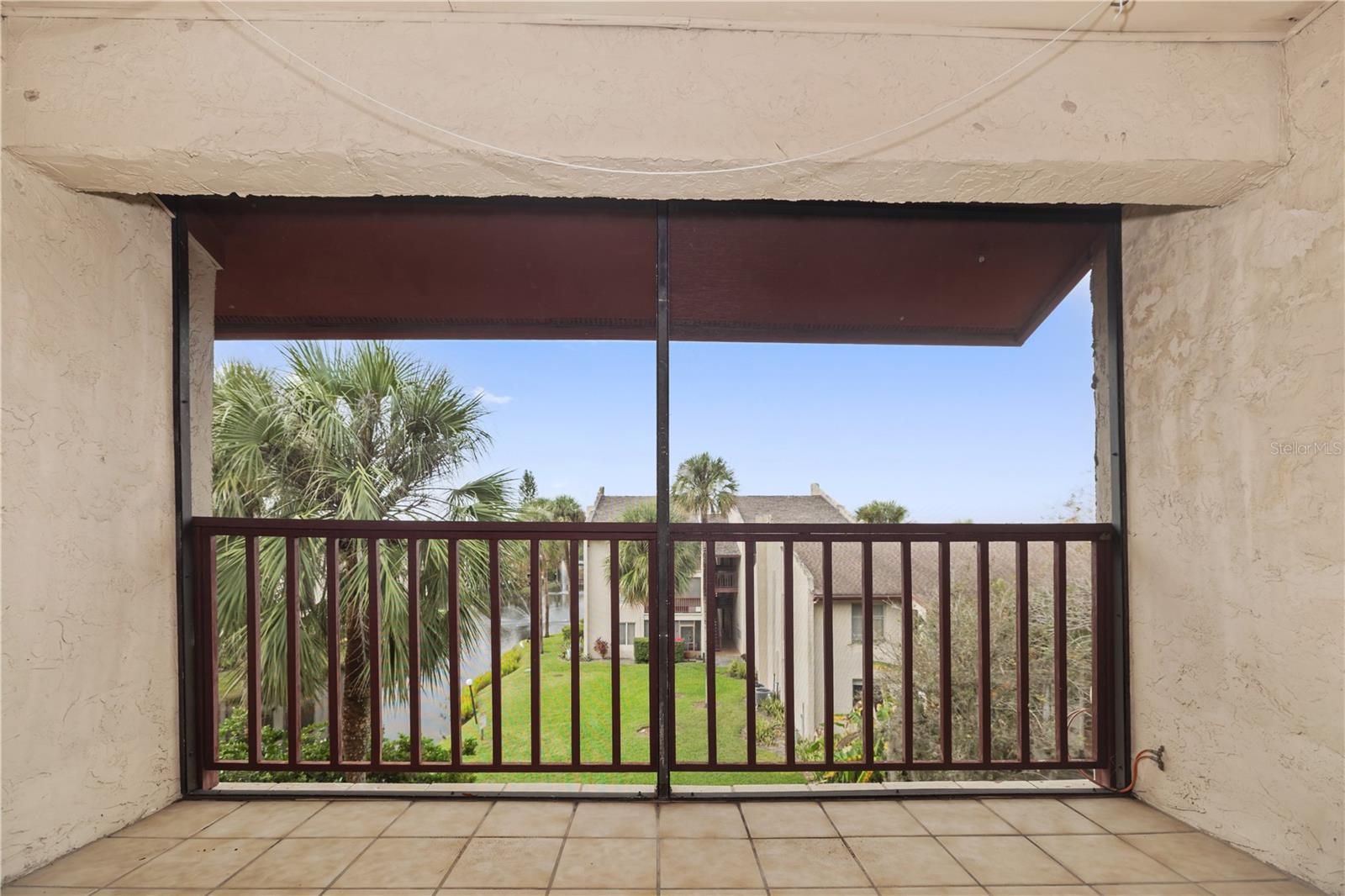 TB8454339 Property Photo