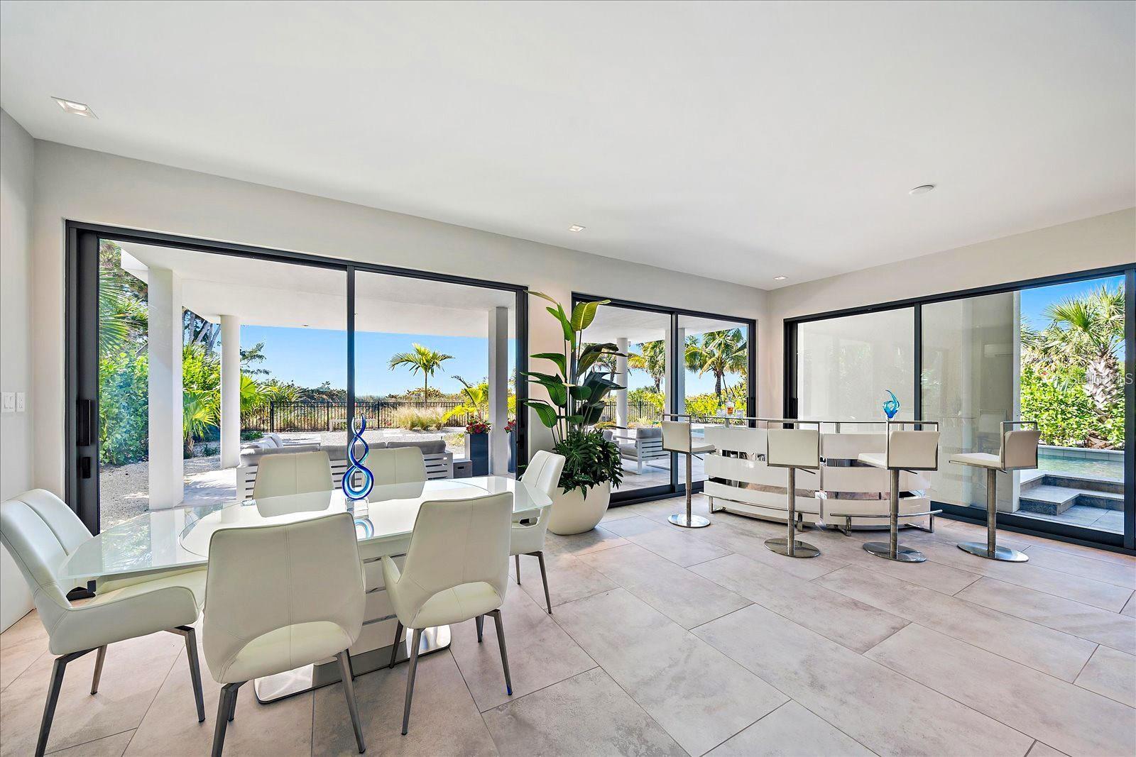 A4674426 Property Photo