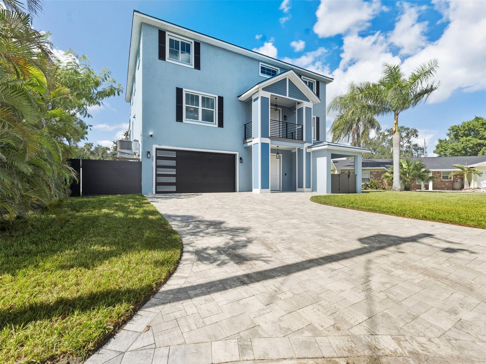 TB8454384 Property Photo