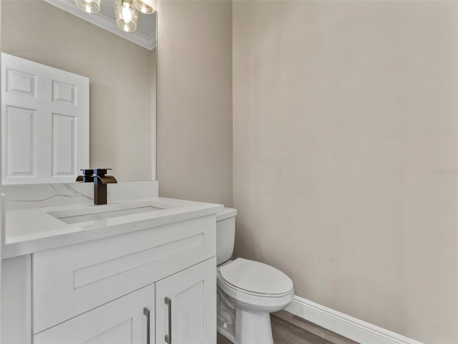 TB8454384 Property Photo