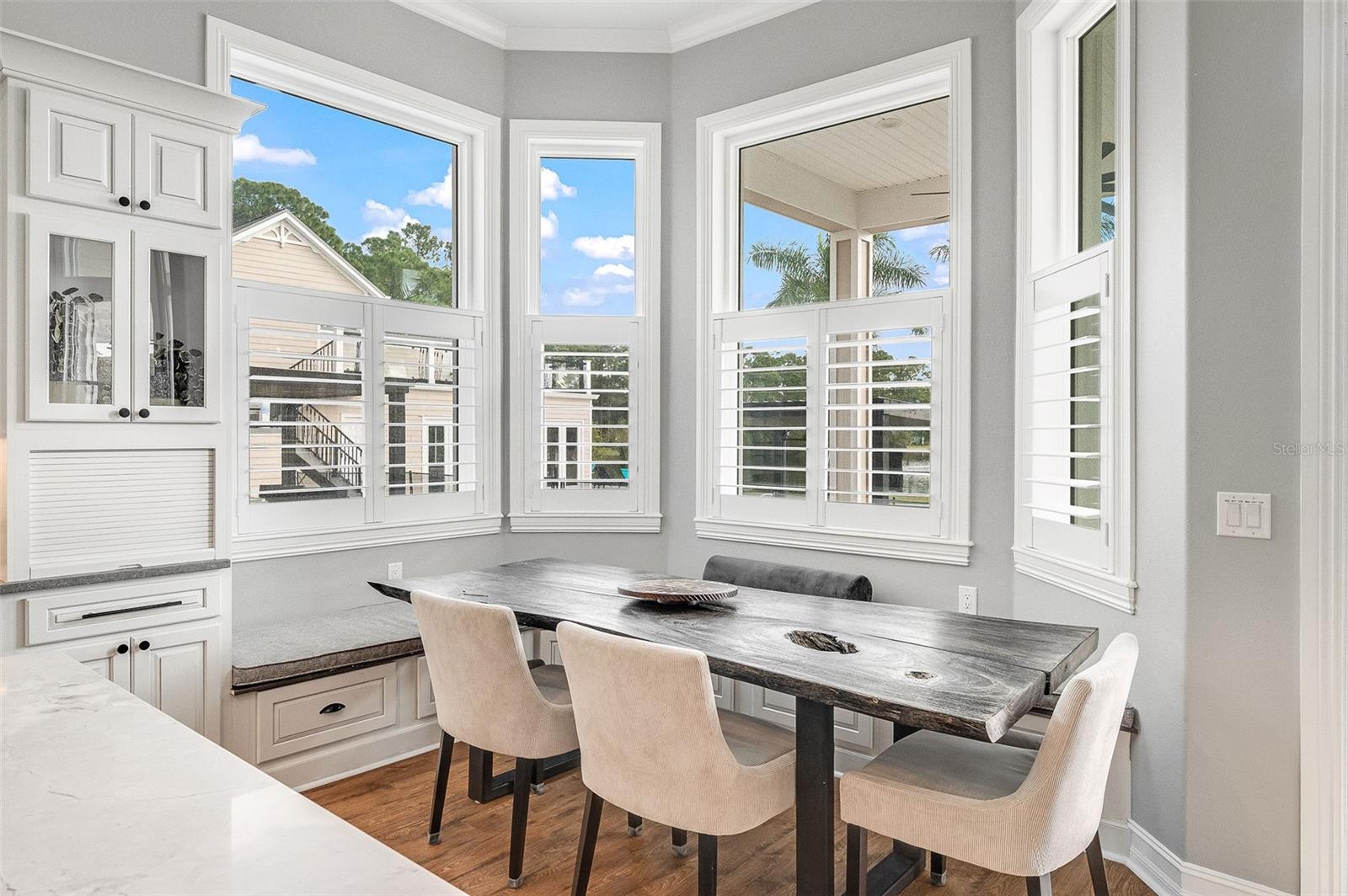 O6365662 Property Photo