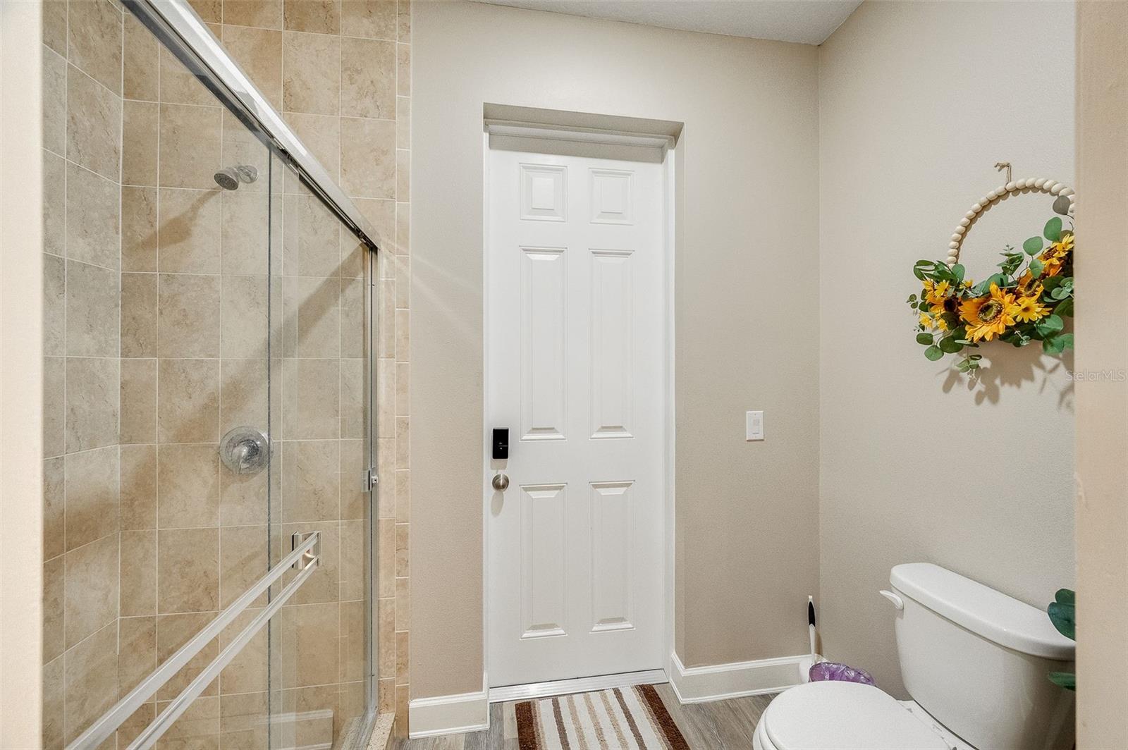 O6365662 Property Photo