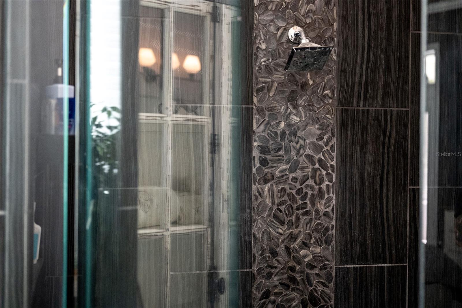 O6365662 Property Photo