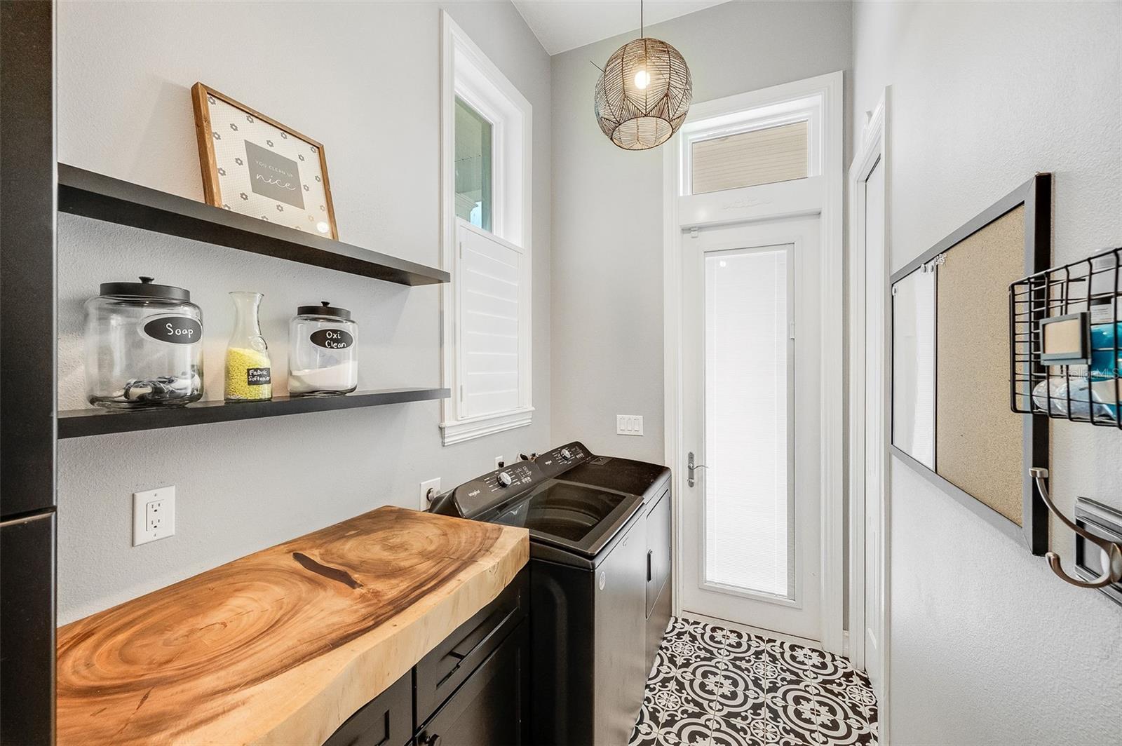 O6365662 Property Photo