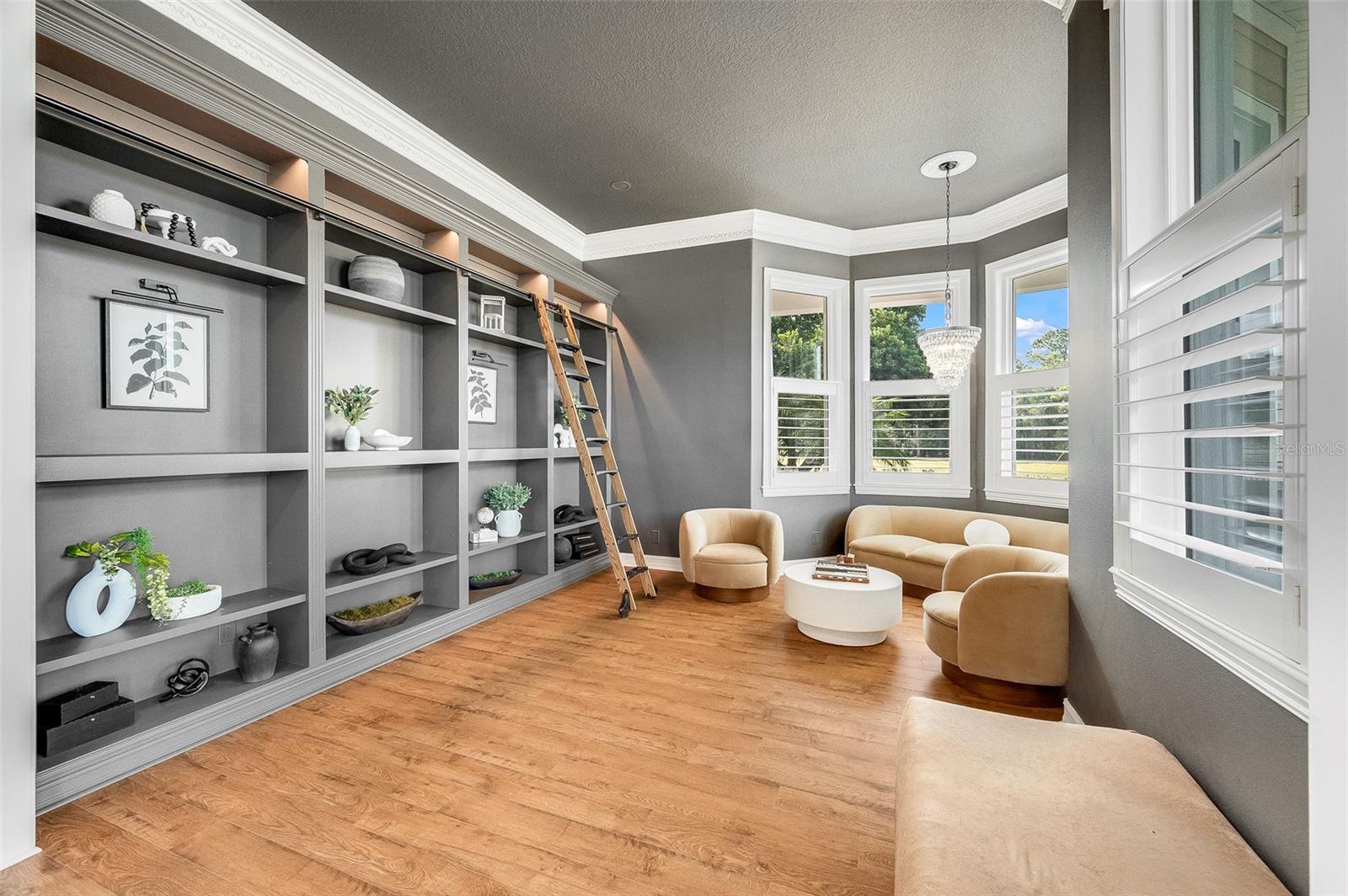 O6365662 Property Photo