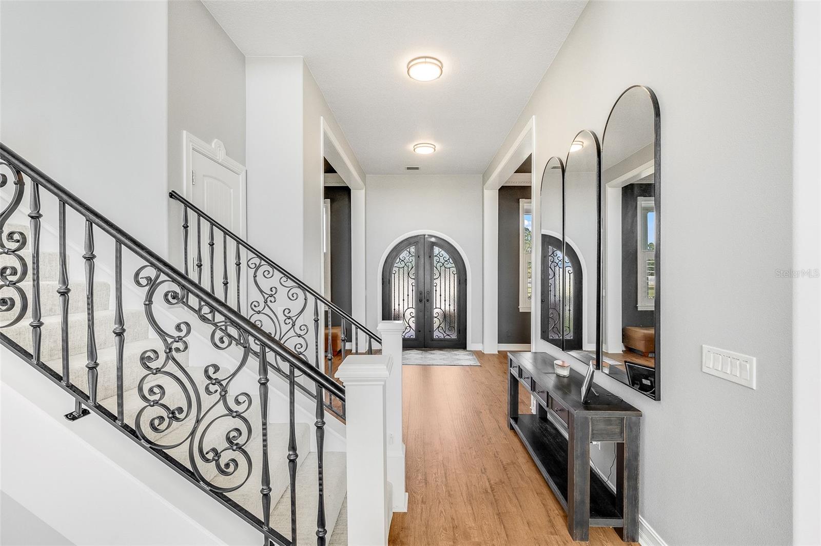 O6365662 Property Photo