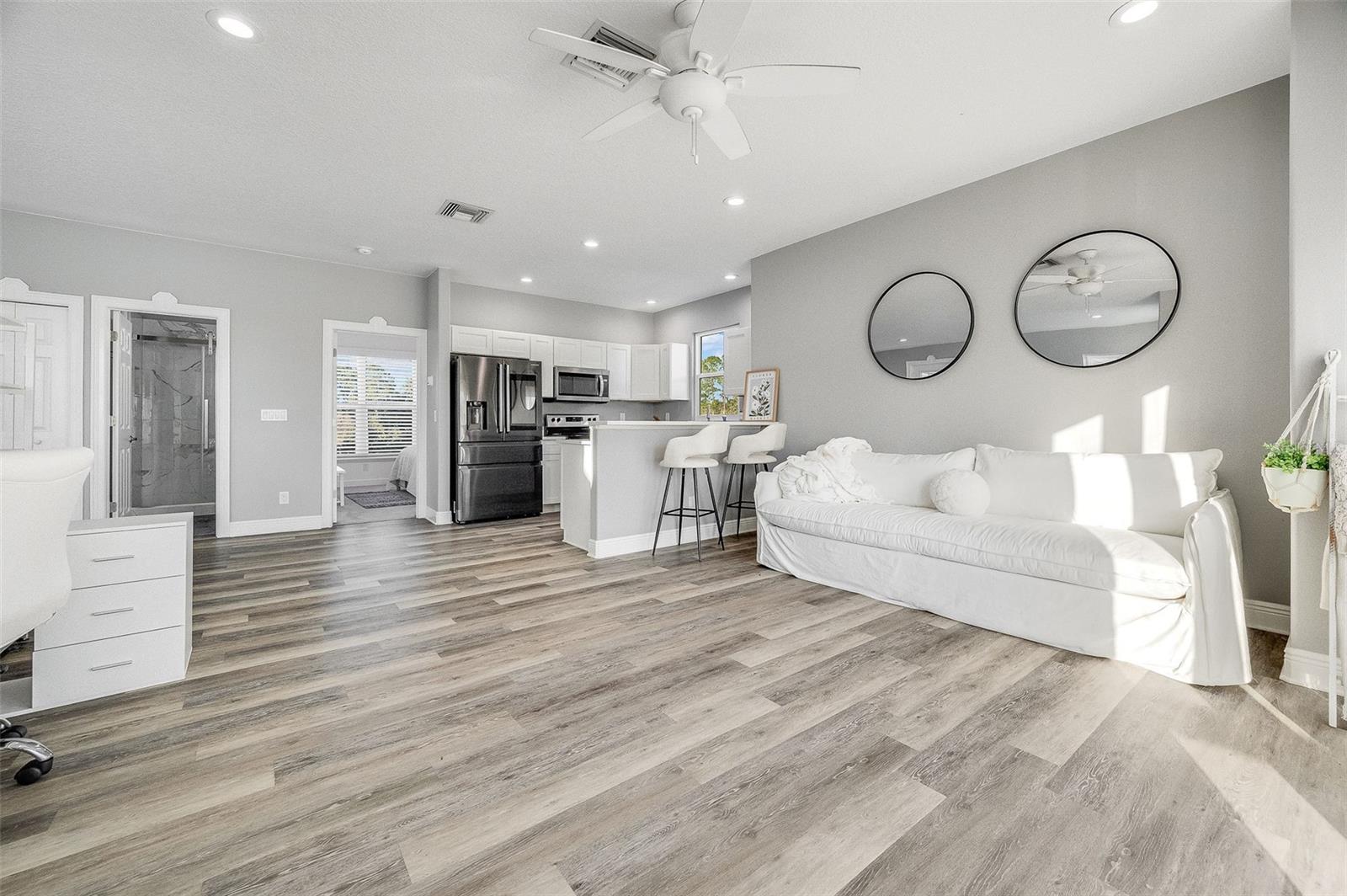 O6365662 Property Photo