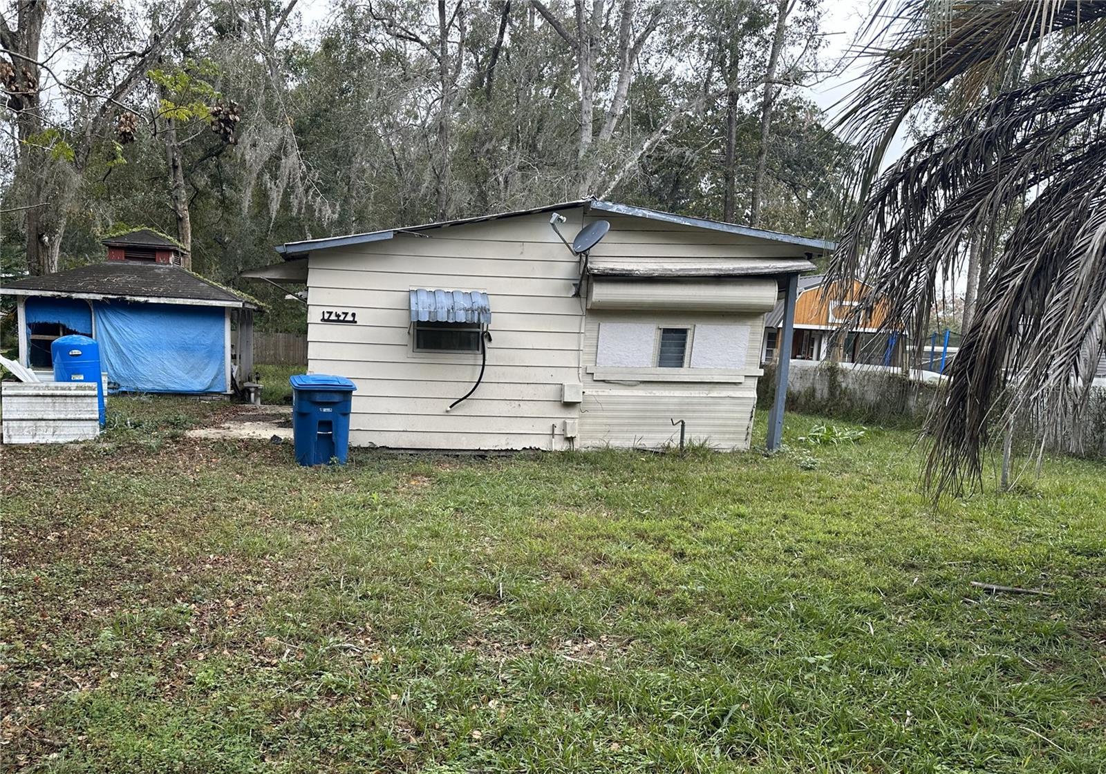 TB8454476 Property Photo