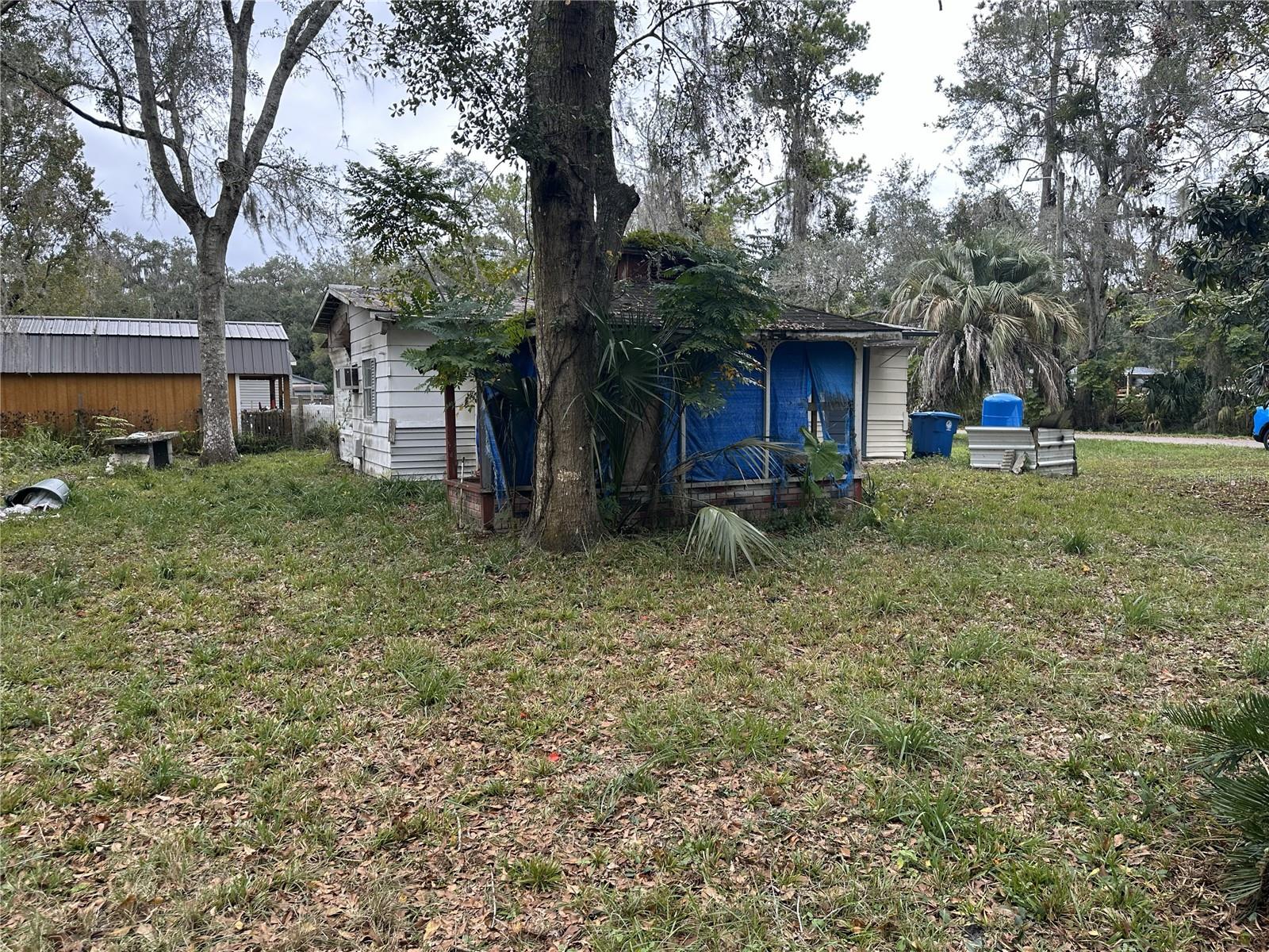 TB8454476 Property Photo