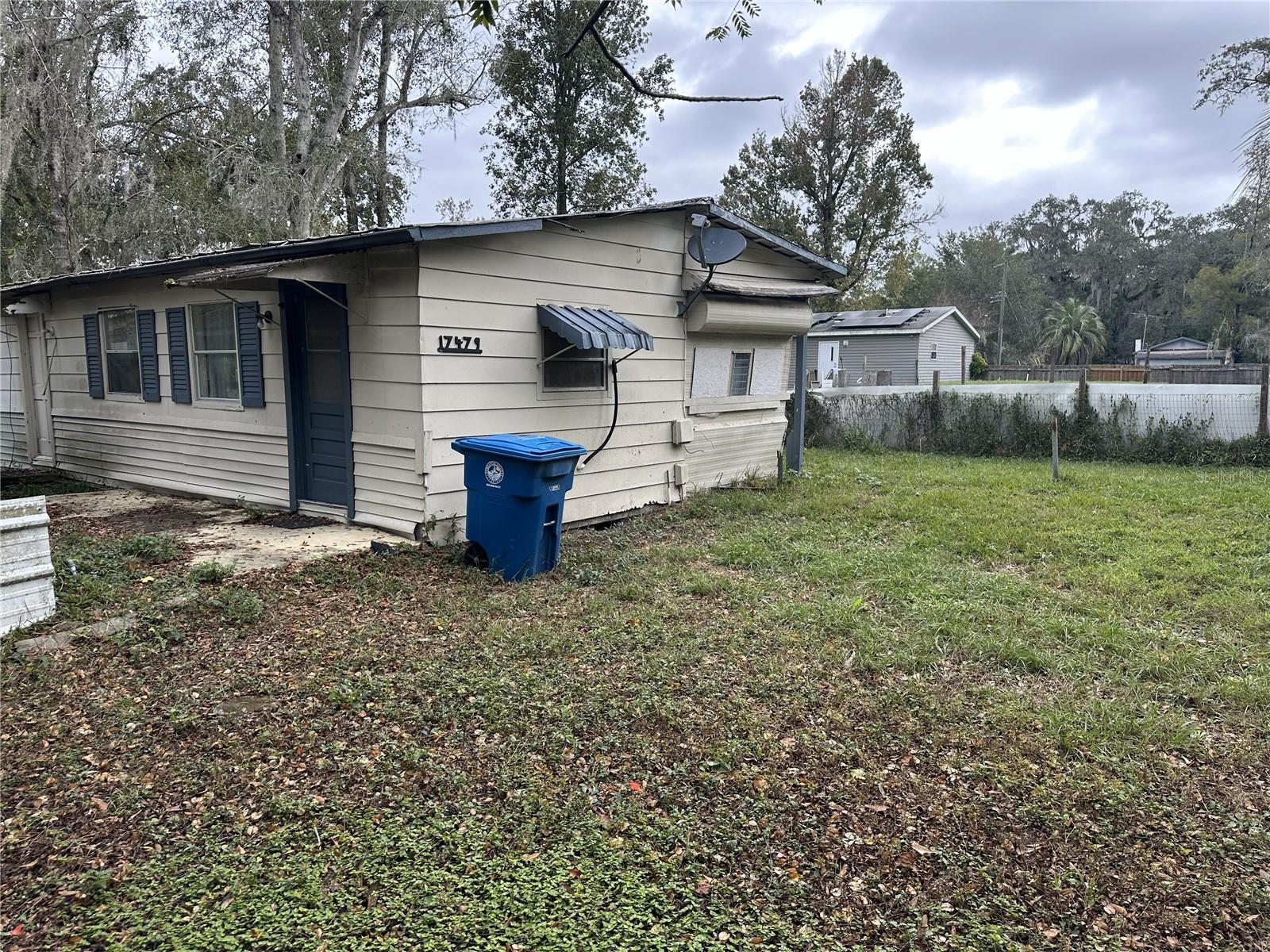 TB8454476 Property Photo