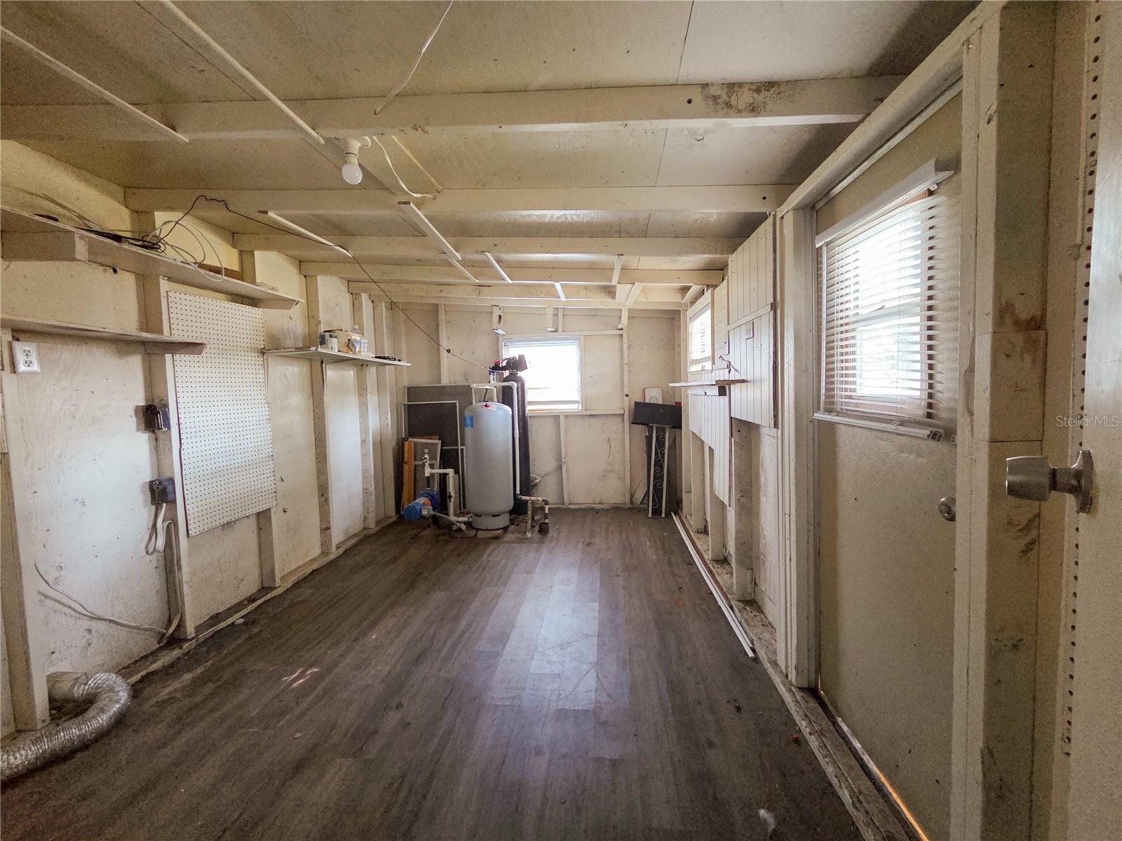 OM714696 Property Photo