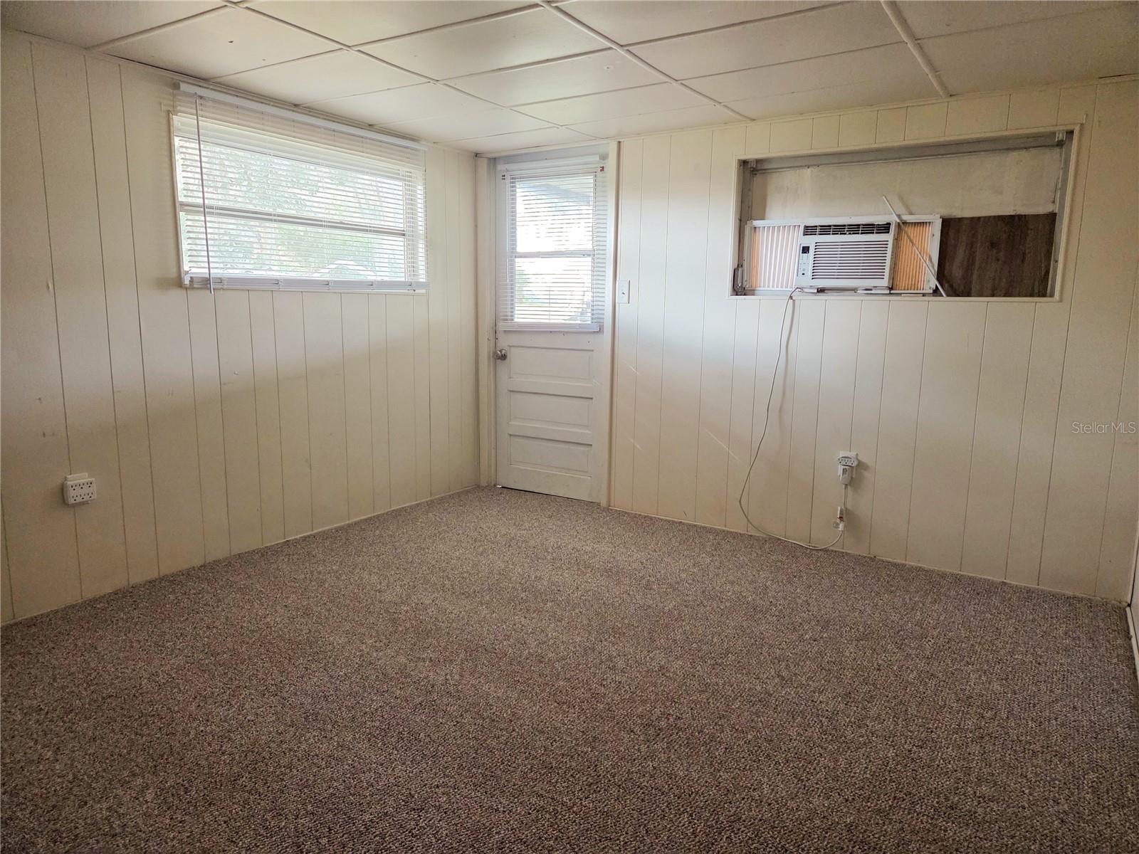 OM714696 Property Photo