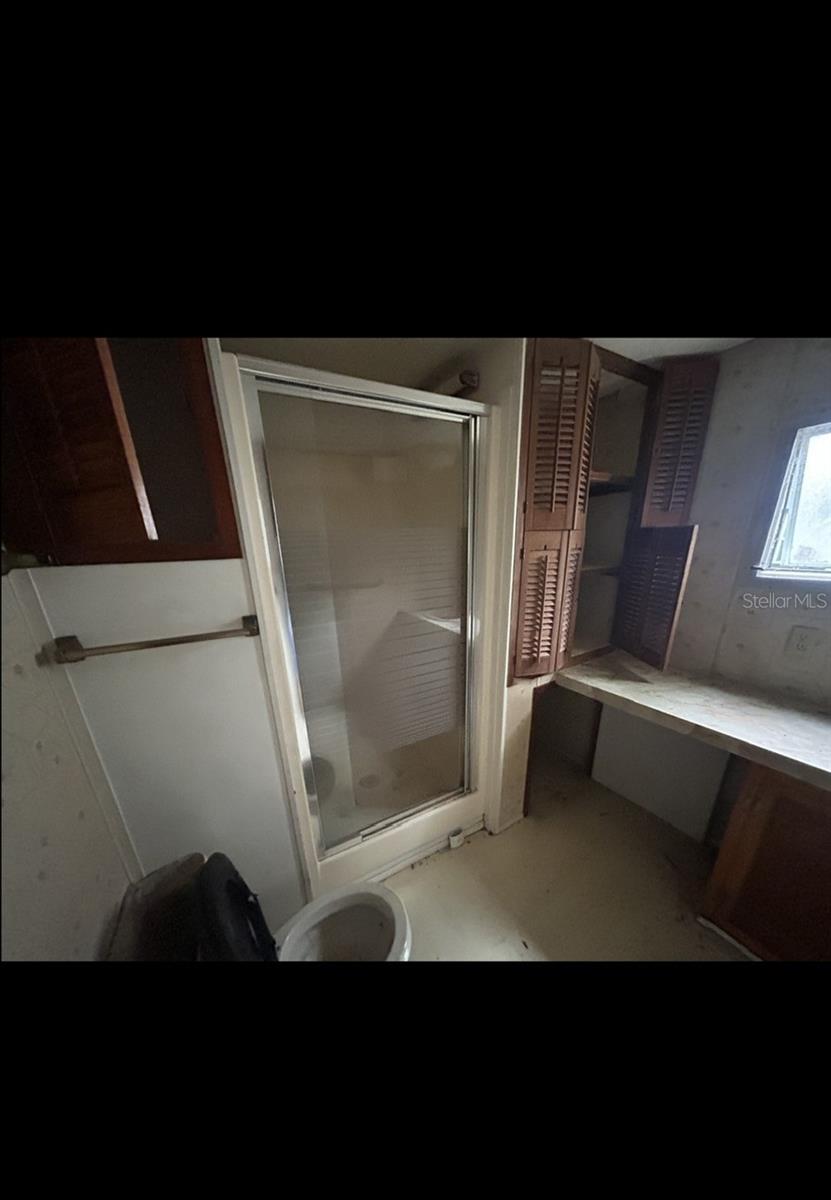 TB8454491 Property Photo