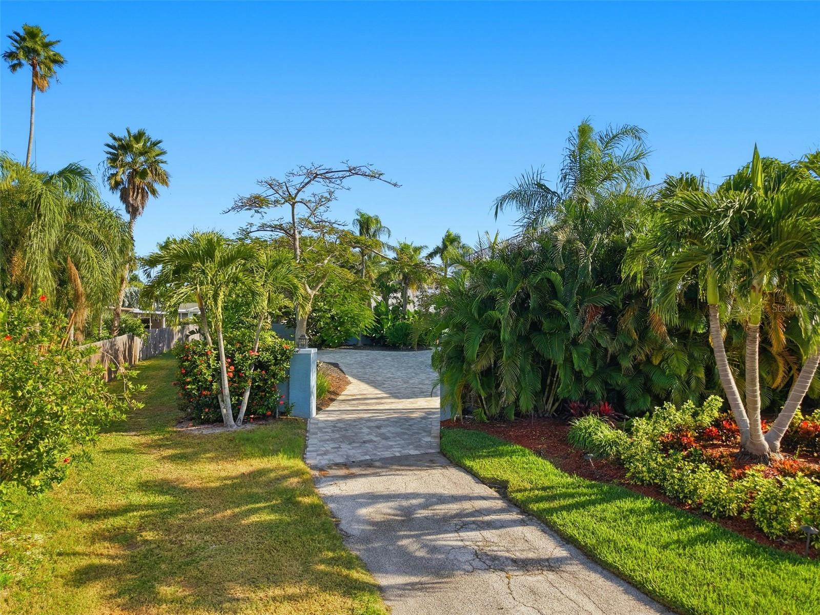 TB8454528 Property Photo