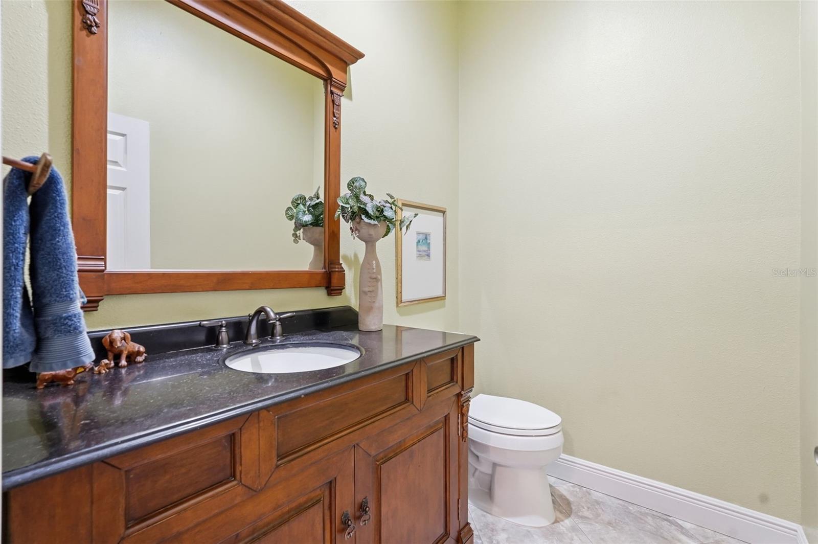 TB8454528 Property Photo