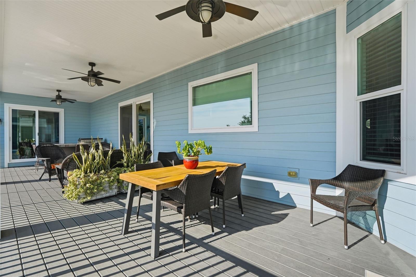 TB8454528 Property Photo